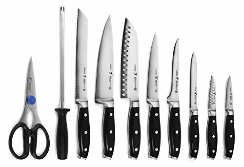 Set of kitchen knives and scissors